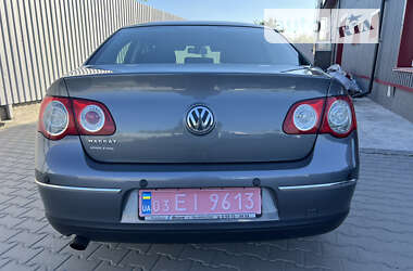 Седан Volkswagen Passat 2006 в Лубнах