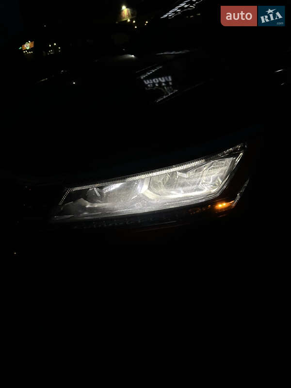 Седан Volkswagen Passat 2016 в Кременчуге