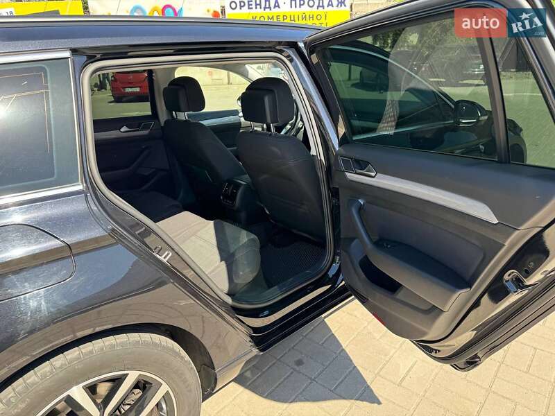 Универсал Volkswagen Passat 2019 в Днепре