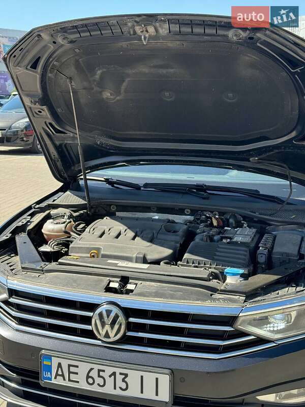 Универсал Volkswagen Passat 2019 в Днепре