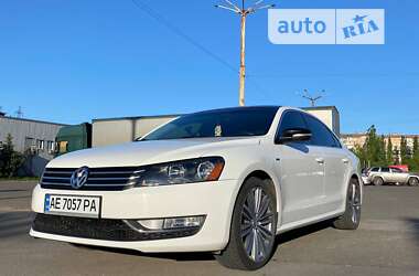 Седан Volkswagen Passat 2014 в Кривому Розі