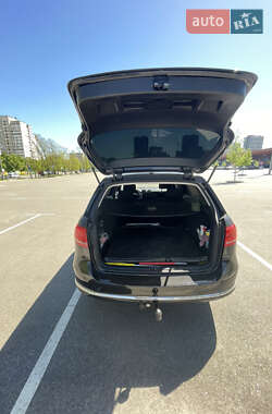 Универсал Volkswagen Passat 2011 в 