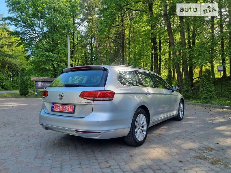 Универсал Volkswagen Passat 2017 в Дрогобыче