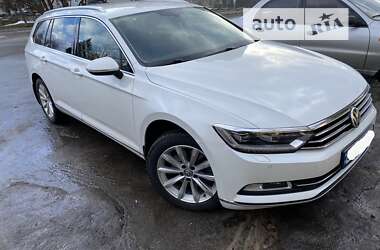 Универсал Volkswagen Passat 2017 в Чернигове