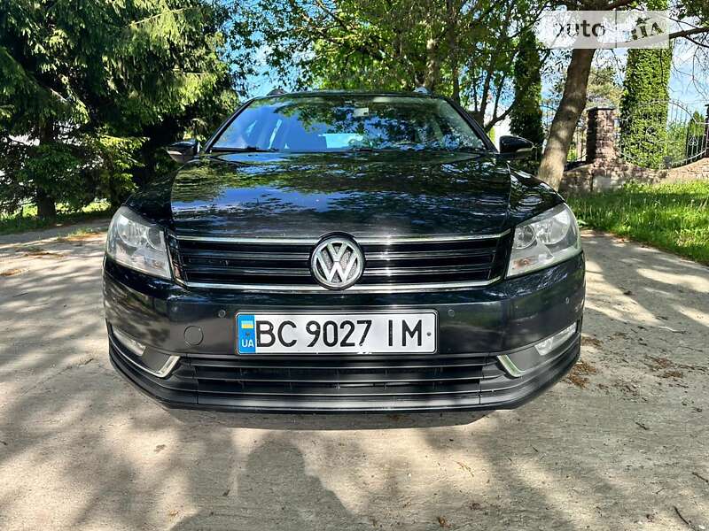 Універсал Volkswagen Passat 2014 в Львові