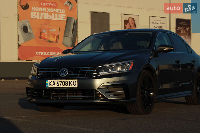 Седан Volkswagen Passat 2017 в Киеве