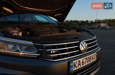 Седан Volkswagen Passat 2017 в 
