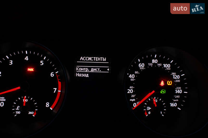 Седан Volkswagen Passat 2017 в Киеве