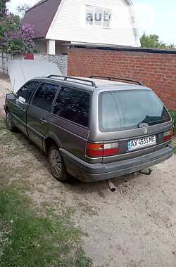Универсал Volkswagen Passat 1992 в Харькове