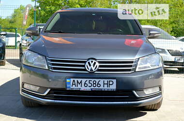 Універсал Volkswagen Passat 2013 в Бердичеві