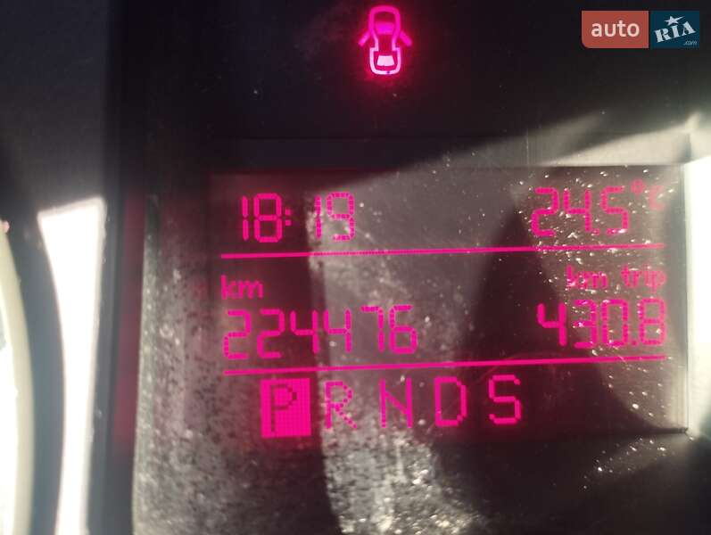 Универсал Volkswagen Passat 2008 в Коростене