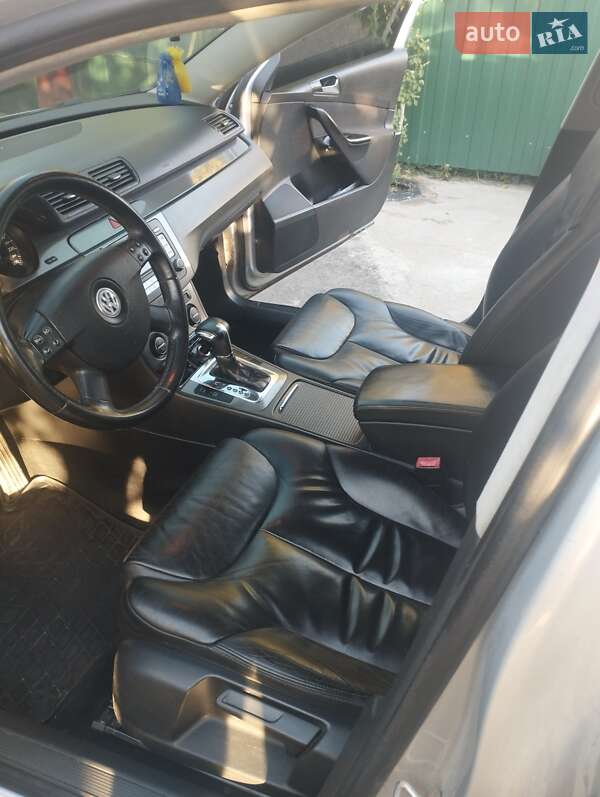 Универсал Volkswagen Passat 2008 в Коростене