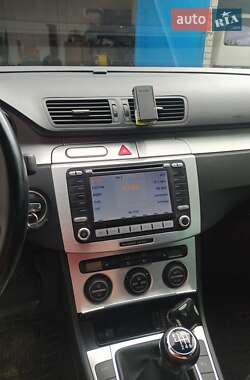 Универсал Volkswagen Passat 2006 в 