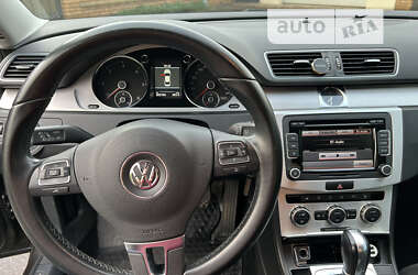 Седан Volkswagen Passat 2013 в Броварах