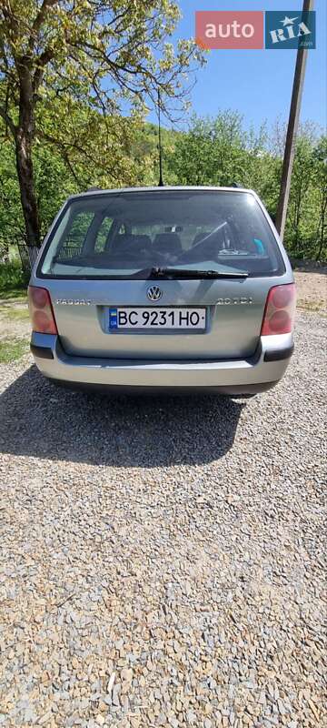 Универсал Volkswagen Passat 2004 в Сколе