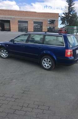 Универсал Volkswagen Passat 2001 в Сарнах