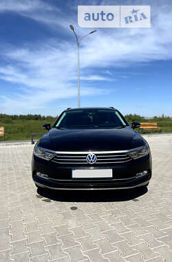 Універсал Volkswagen Passat 2015 в Ковелі