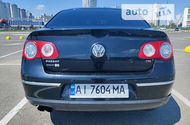 Седан Volkswagen Passat 2010 в Киеве