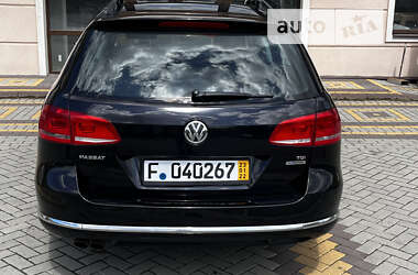 Универсал Volkswagen Passat 2012 в Косове