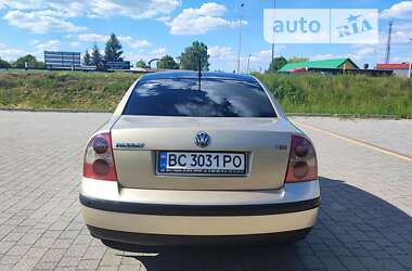 Седан Volkswagen Passat 2000 в Стрые