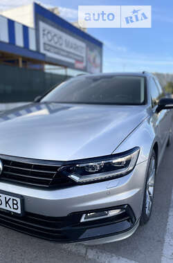 Универсал Volkswagen Passat 2015 в Днепре