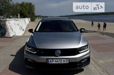 Універсал Volkswagen Passat 2015 в Запоріжжі