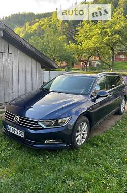 Универсал Volkswagen Passat 2017 в Сторожинце