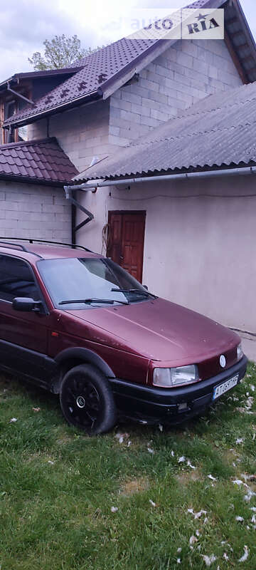 Универсал Volkswagen Passat 1993 в Ивано-Франковске