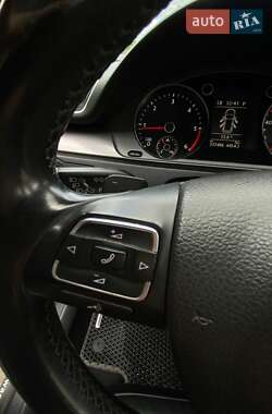 Універсал Volkswagen Passat 2013 в 