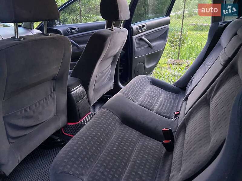 Седан Volkswagen Passat 2000 в Межгорье