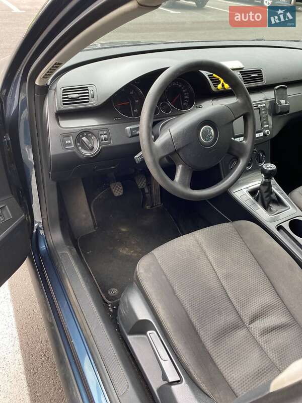 Универсал Volkswagen Passat 2006 в Чернигове