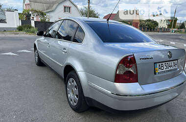 Седан Volkswagen Passat 2005 в Виннице