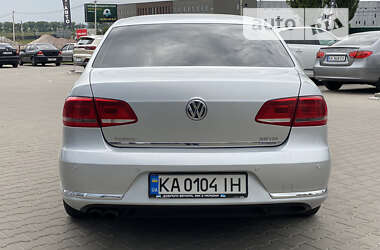 Седан Volkswagen Passat 2011 в Киеве