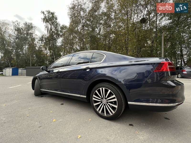 Седан Volkswagen Passat 2017 в Тернополі