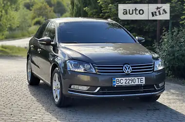 Volkswagen Passat 2011