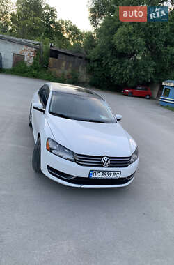 Седан Volkswagen Passat 2015 в 