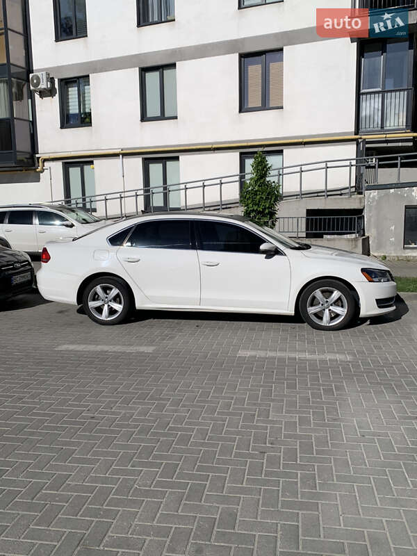 Седан Volkswagen Passat 2015 в Львове фото 10 Седан Volkswagen Passat 2015 в Львове
