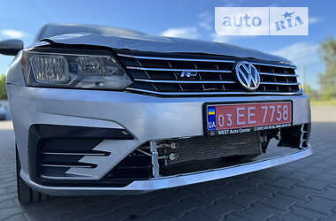 Седан Volkswagen Passat 2018 в Луцке