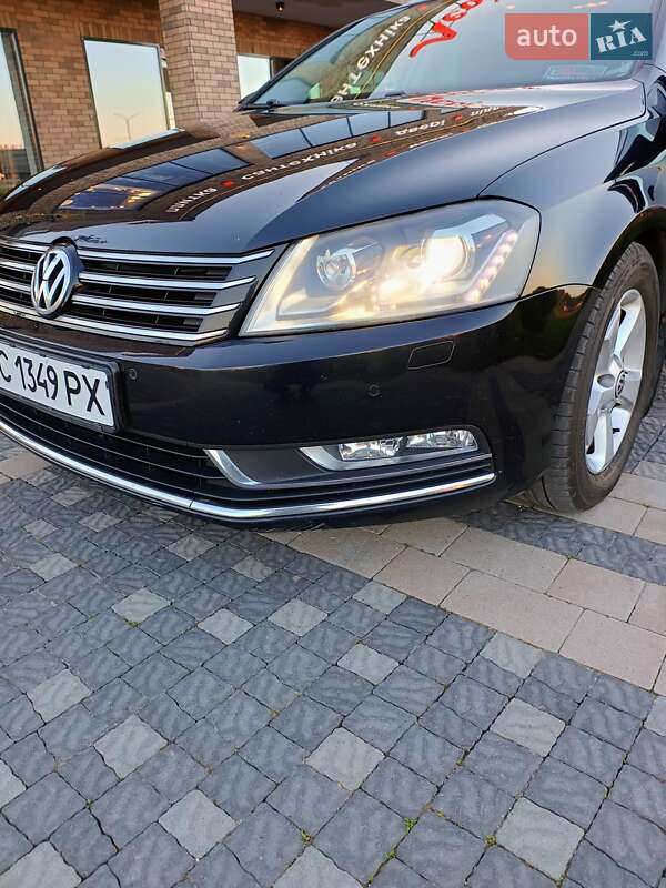 Универсал Volkswagen Passat 2012 в Львове