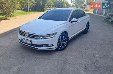 Седан Volkswagen Passat 2017 в Килии