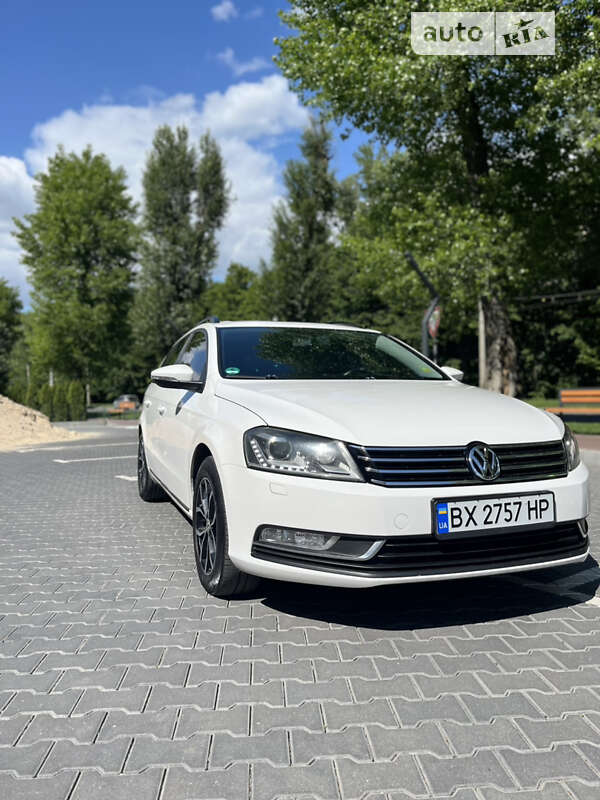 Универсал Volkswagen Passat 2011 в Хмельницком