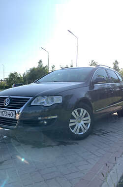 Универсал Volkswagen Passat 2009 в Луцке