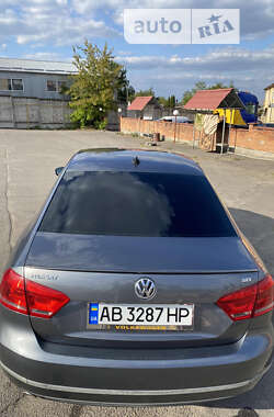 Седан Volkswagen Passat 2012 в Виннице