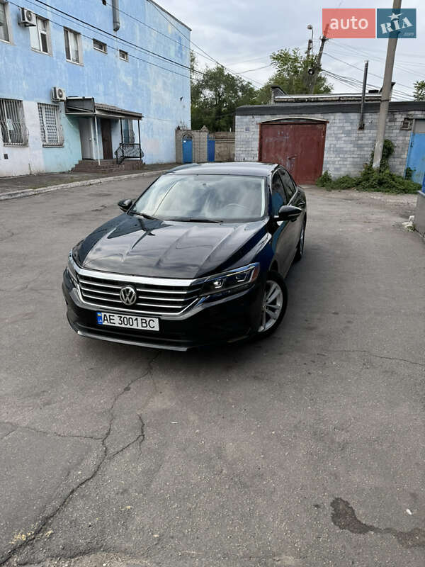 Седан Volkswagen Passat 2020 в Каменском