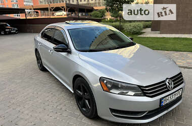 Седан Volkswagen Passat 2012 в Одесі