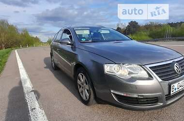 Універсал Volkswagen Passat 2007 в Києві