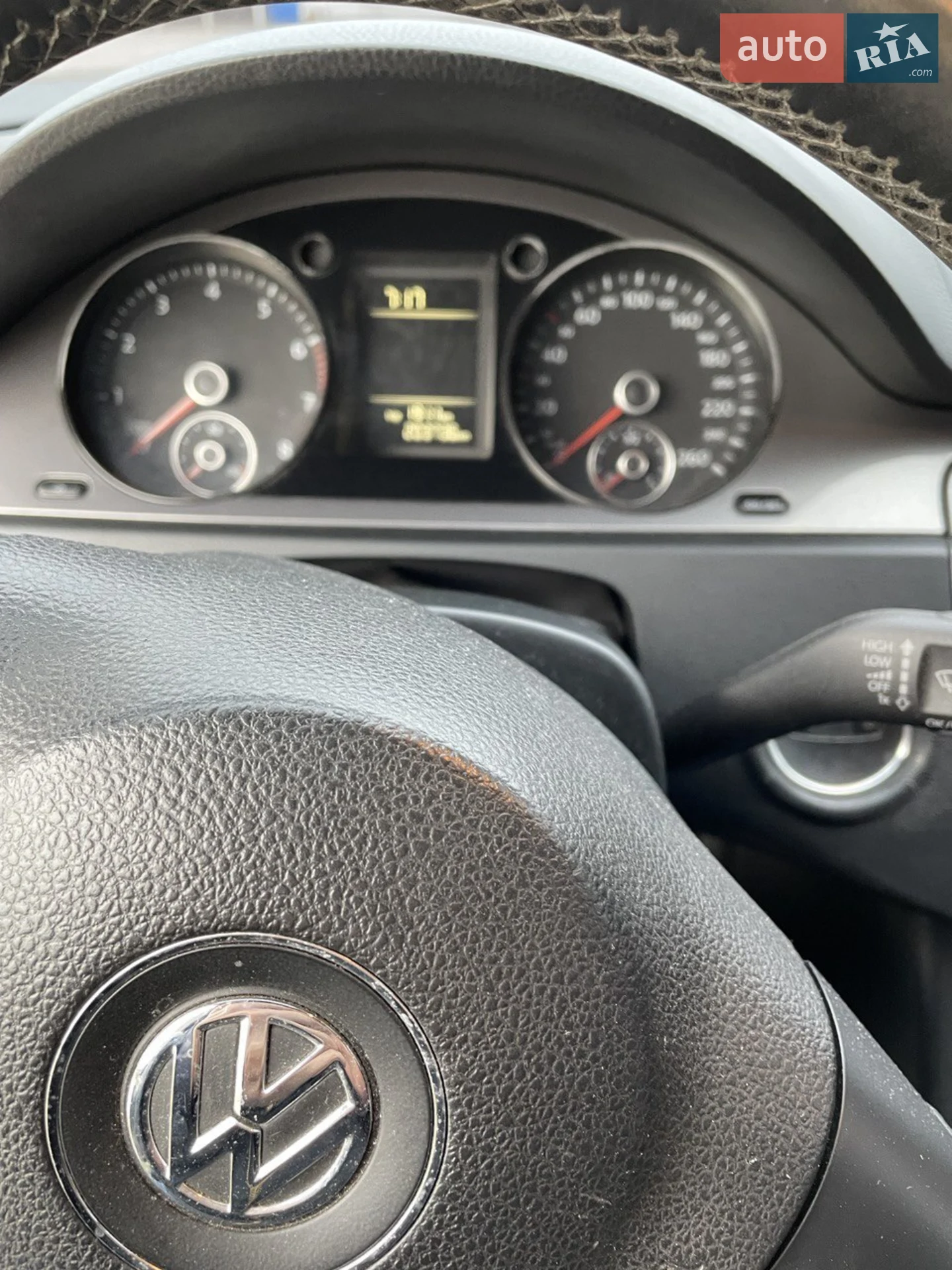 2010 Volkswagen Passat - мініатюра 3