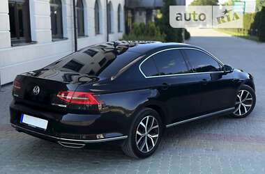 Седан Volkswagen Passat 2015 в Хмельницком