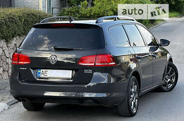 Универсал Volkswagen Passat 2012 в Днепре