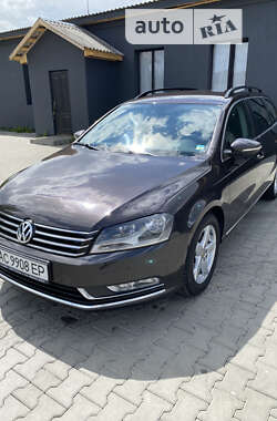 Универсал Volkswagen Passat 2011 в Ковеле